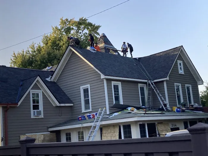 Sharp Exteriors Picture 6