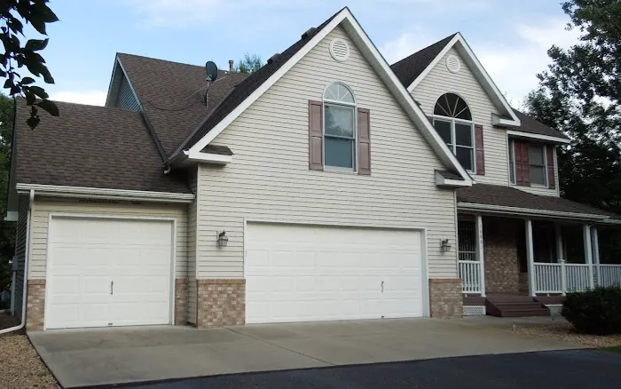 Reroof America Contractors MN, LLC Picture 3