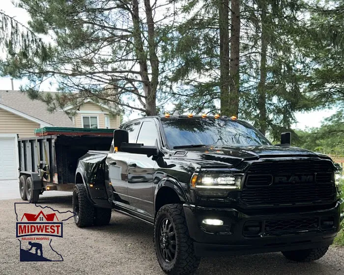 Midwest Reliable Roofing Picture 8