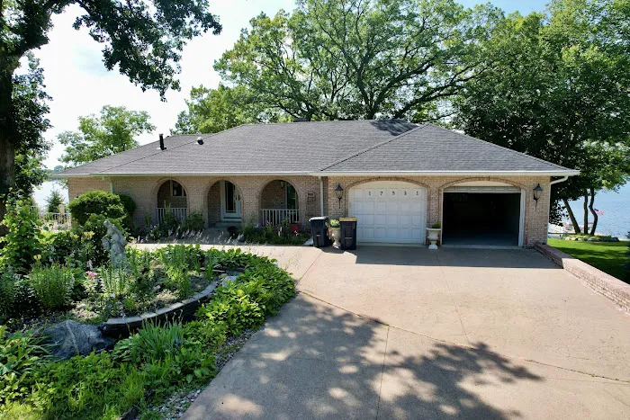 Midwest Building Exteriors Picture 1