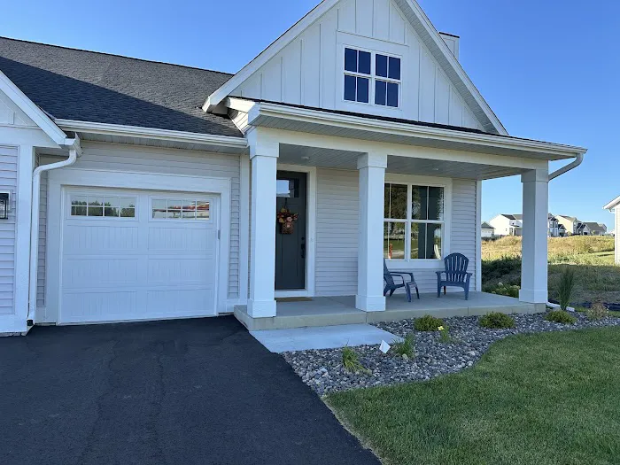 Wilfahrt Seamless LLC Picture 1