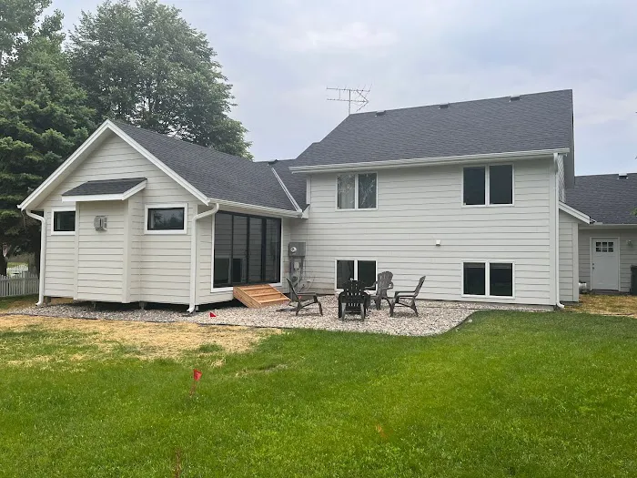 Wild Prairie Homes Picture 8