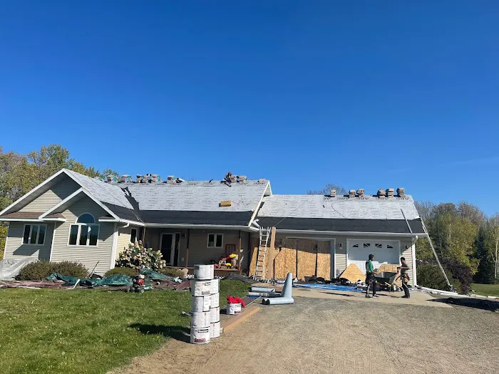 Wild Prairie Homes Picture 6