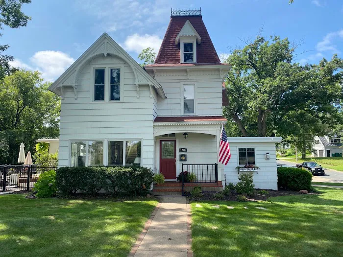 Element Exteriors LLC Picture 1