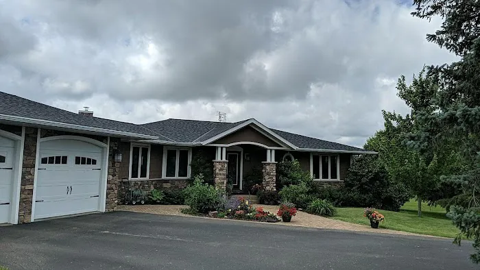 Pechacek’s General Contracting, Roofing & Siding LLC. Picture 7