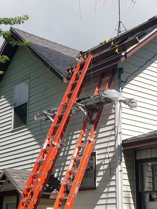 Tom's Miller's Roofing and Siding Picture 2