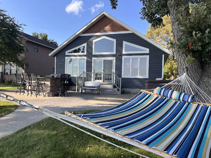 Boelter Window, Siding & Roofing Picture 3