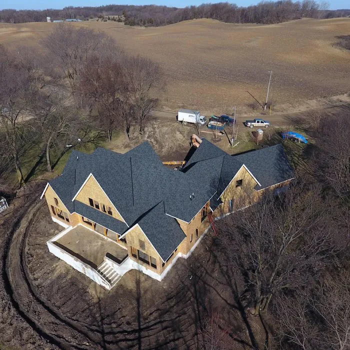 Bauer Roofing & Construction LLC Picture 4