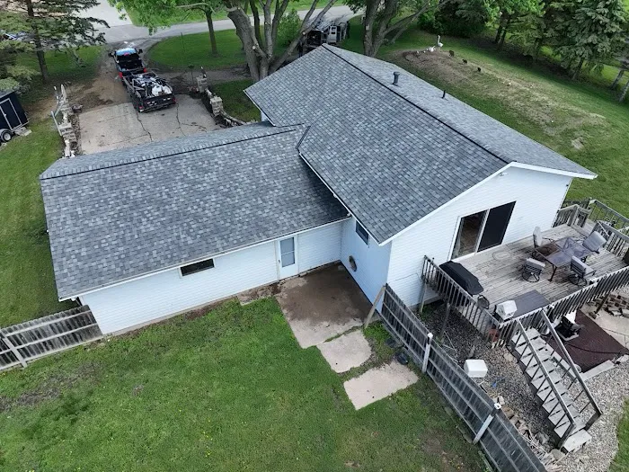 Bauer Roofing & Construction LLC Picture 6