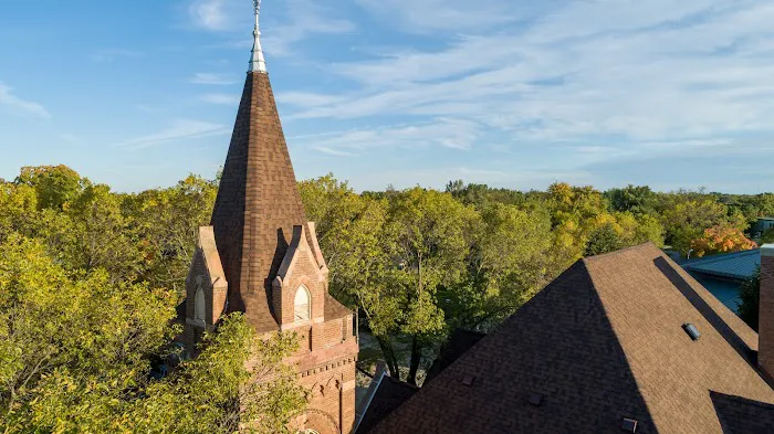 Heyn Brothers Roofing Picture 2