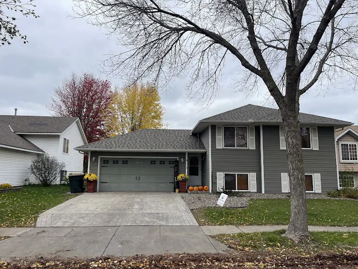 Gray Duck Roofing Picture 1