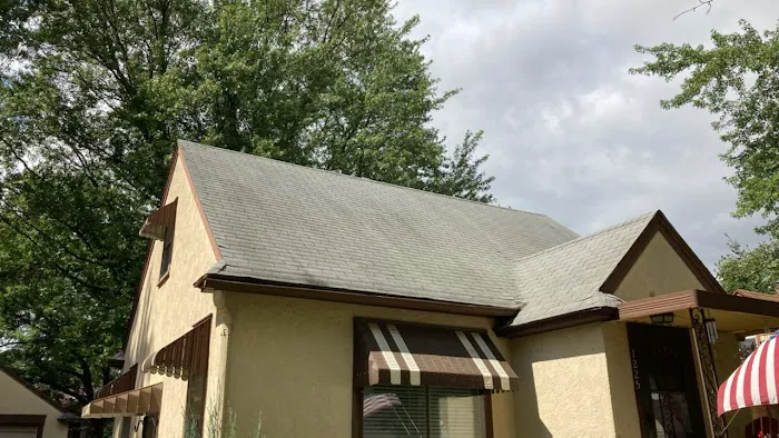 Ronningen Roofing Picture 8