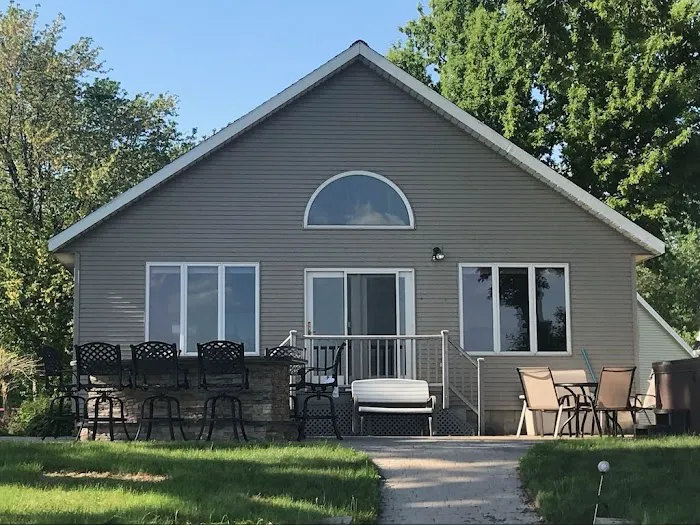 Boelter Window, Siding & Roofing Picture 10