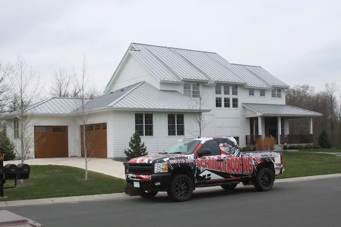 Schmidt Roofing Picture 3