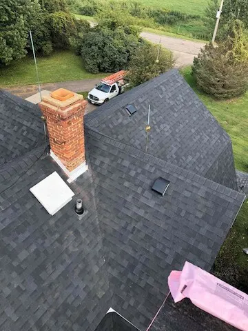 LP Roofing LLC Picture 7