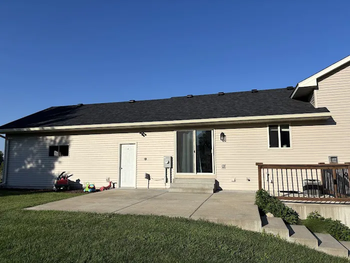 Frontline Roofing & Restoration Picture 3