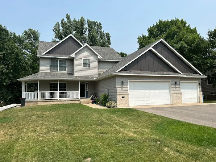 Renner Roofing Inc. Picture 3