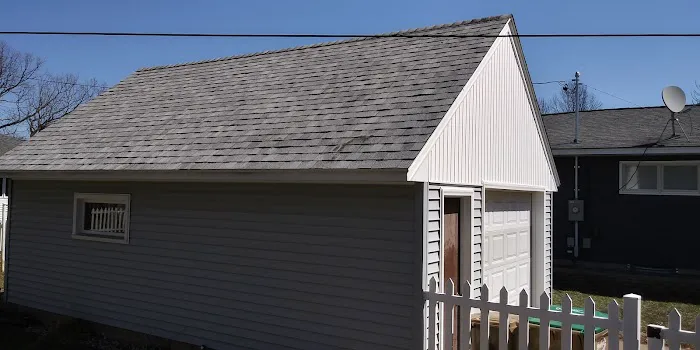 Peck Roofing INC Picture 1