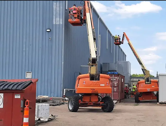 Bruce Andrews Seamless Gutters & Roofing - Eau Claire, WI Picture 1