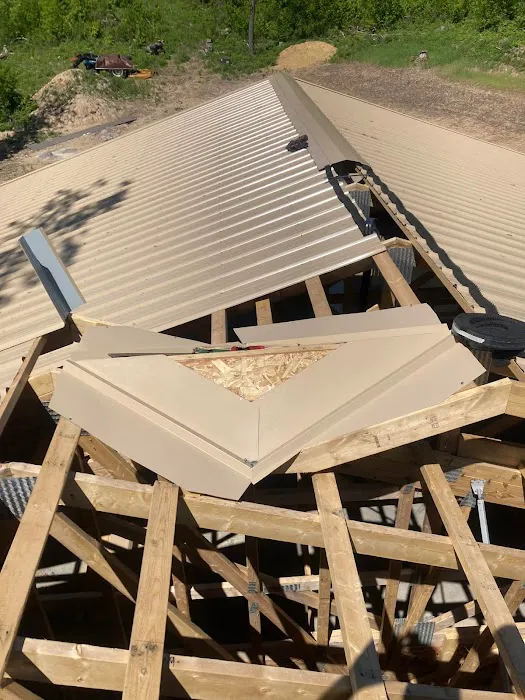 CC Roofing LLC Picture 6