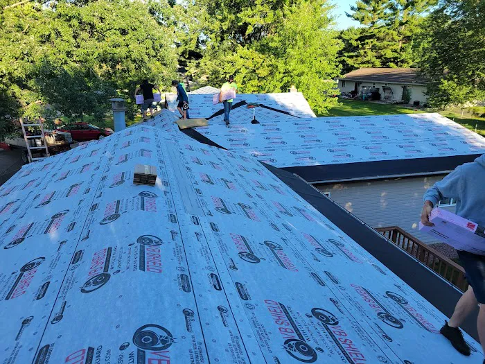 Economy Roofing Inc Picture 1