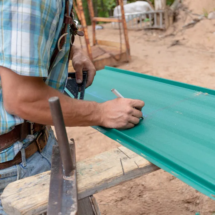 AA Seamless LLC Picture 2