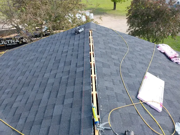 Vanguard Roofing & Siding Picture 2