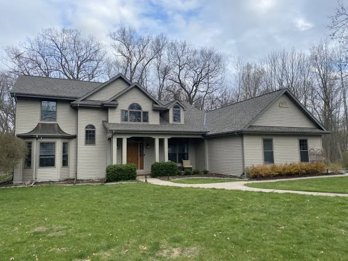 Oakwood Exteriors LLC Picture 3