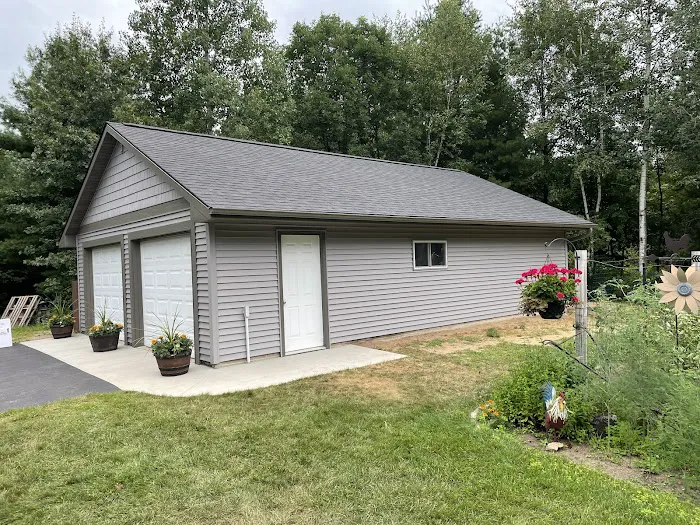 Oakwood Exteriors LLC Picture 1