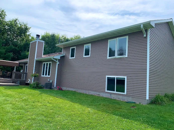 Roofing and Siding Solutions LLC Picture 8