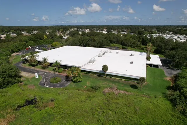 KH Commercial Roofing Picture 1