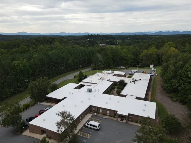 KH Commercial Roofing Picture 5