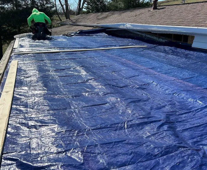 Roofing Contractors Tampa Squad Picture 5