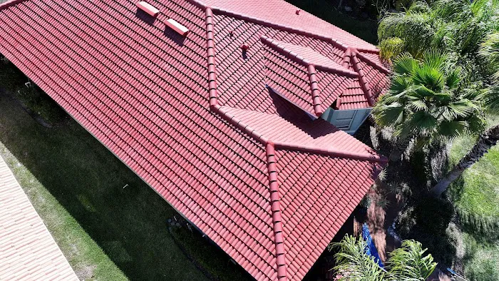 Tampa Roofing Contractors, Five Star Roofing and Construction, Asphalt Shingles and Roof Repair Picture 2