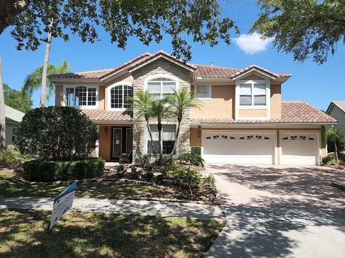 Florida Forever Roofing & Restoration Picture 3