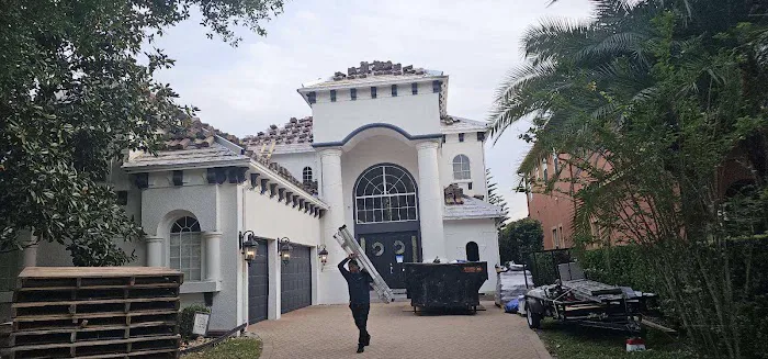 HYTZ ROOFING INC Picture 5