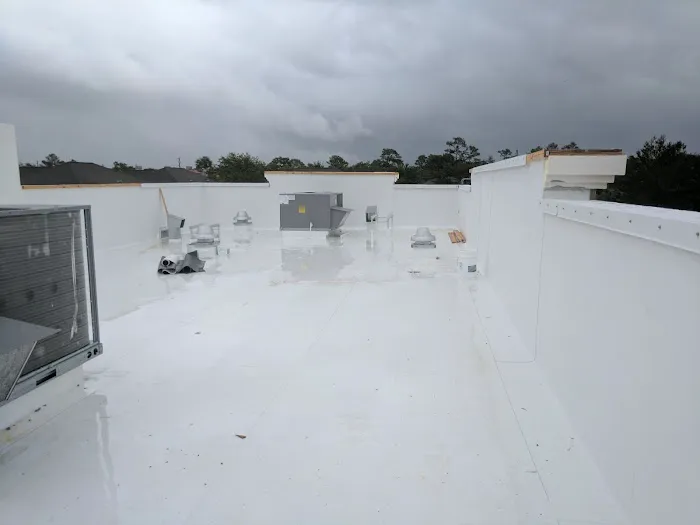 H&R Roofing, Inc Picture 3