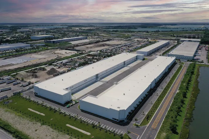 Crown Roofing & Waterproofing in Tampa Picture 2