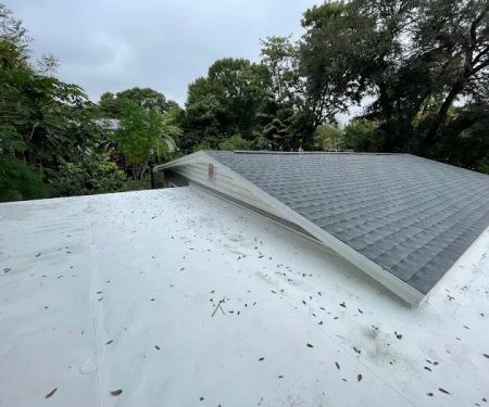 Advantage Roofing and Construction, LLC