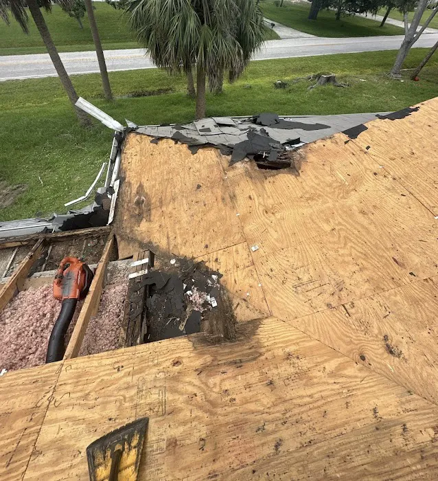 Fast Track Roofing Picture 2