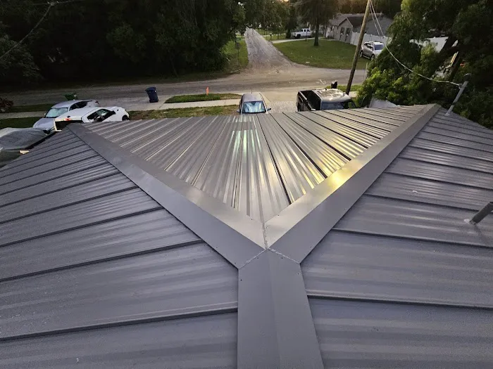 SolyMar Roofing Picture 1