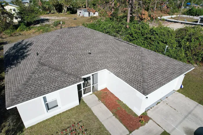 WOODSTONE ROOFING Picture 5