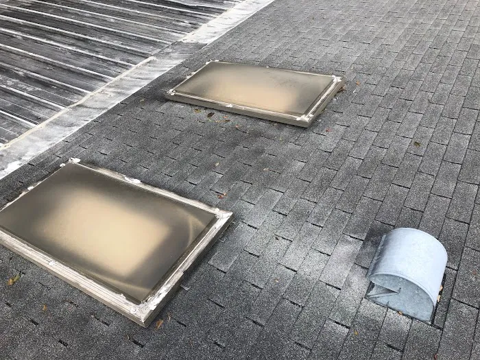 A Manos Roofing Picture 6