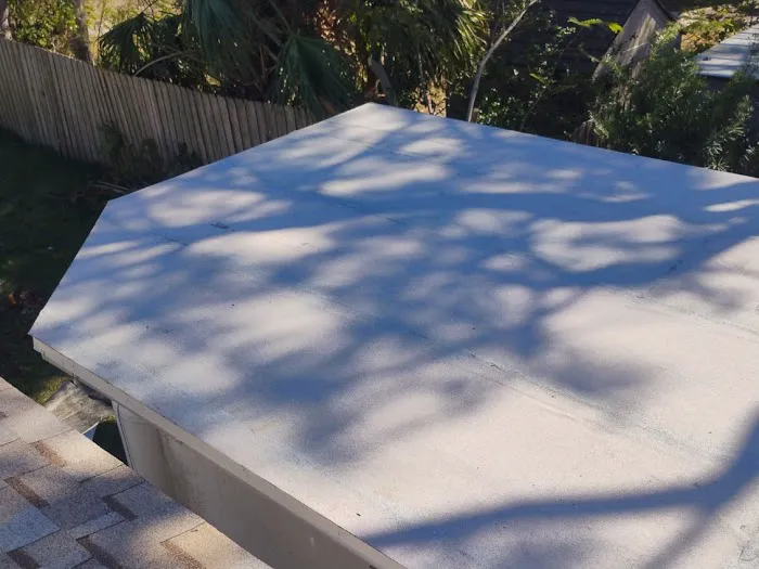 Chelle Roofing Picture 1