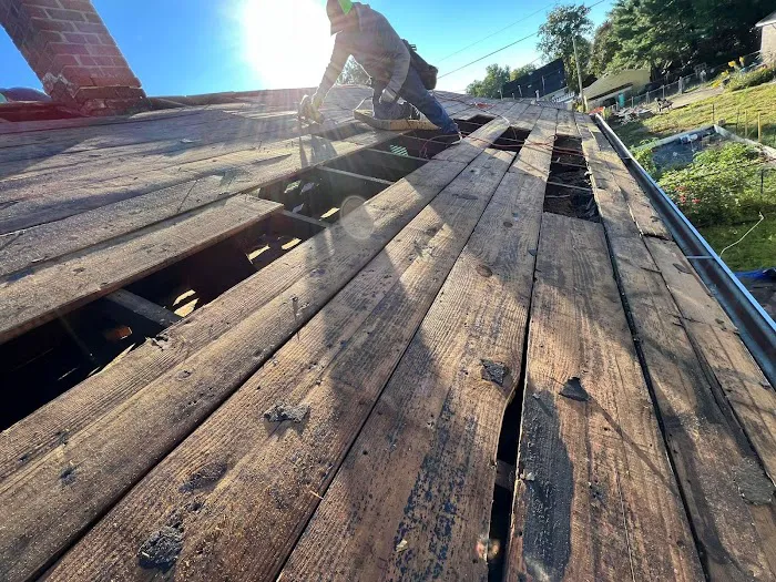 Chelle Roofing Picture 9