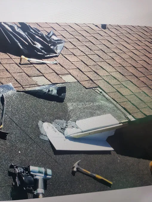 M&J Roofing Picture 1