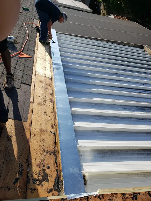 M&J Roofing Picture 5