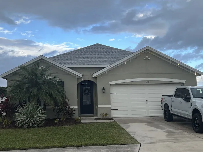 Robinson Roofing & Restoration Picture 2