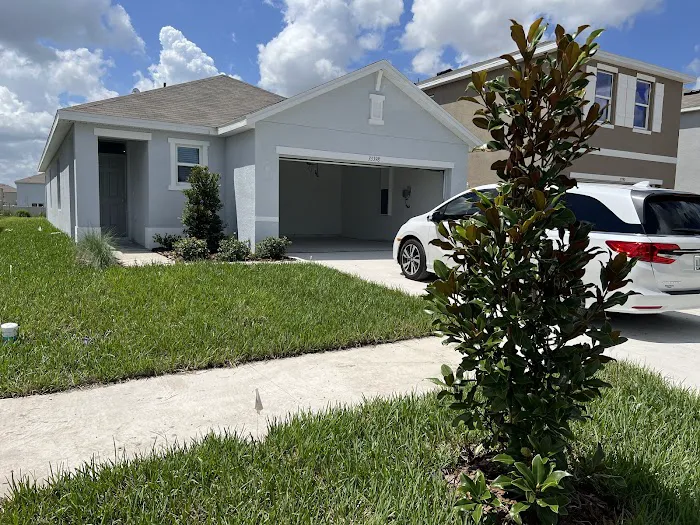 Gecko Roofing Pros Picture 1