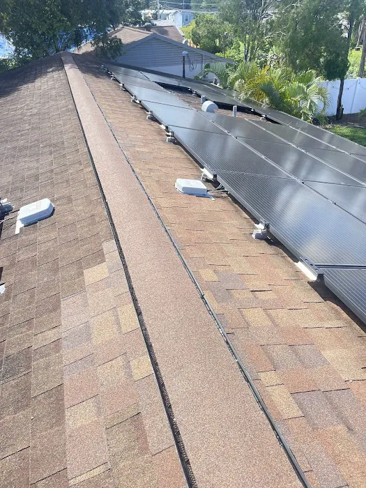 Extra Mile Roofing LLC Picture 1